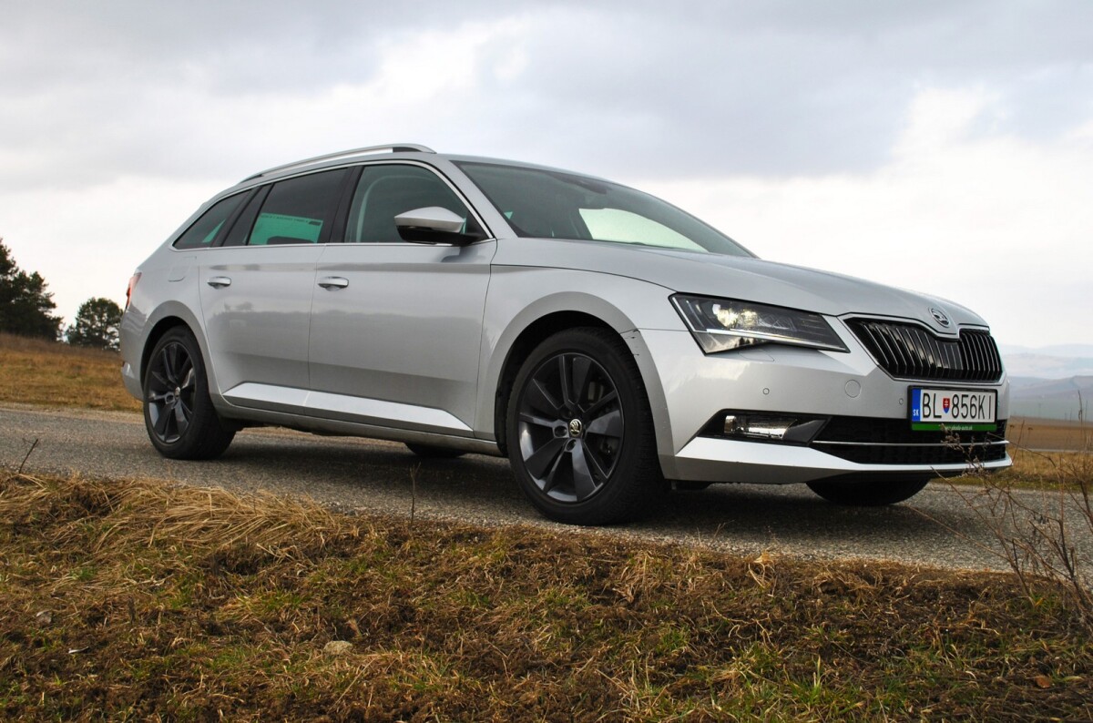 Škoda Superb Combi