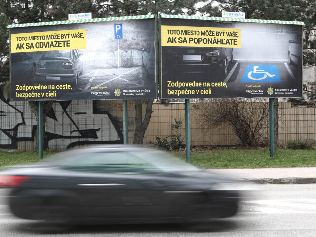 bilbordy, cesta, auto, bezpečnosť