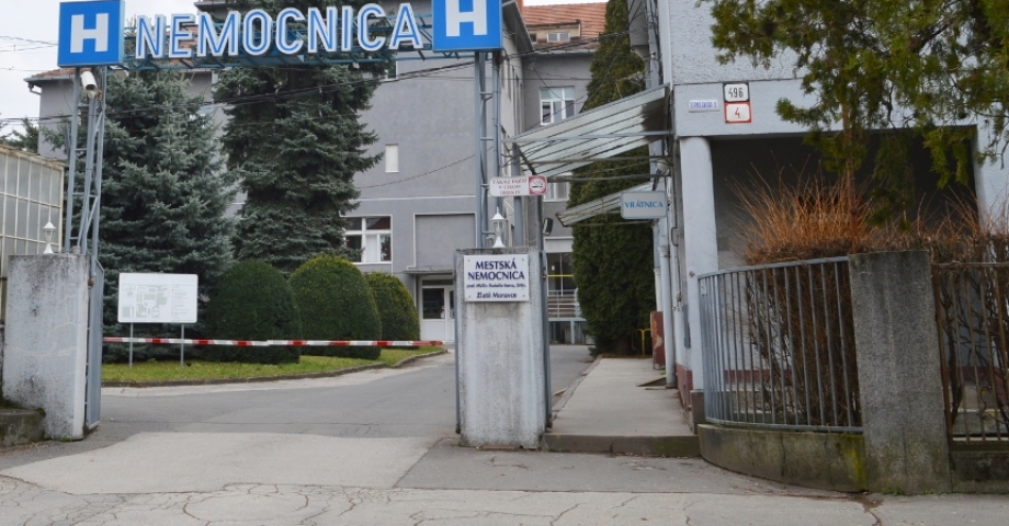 nemocnica, Zlaté Moravce, investori