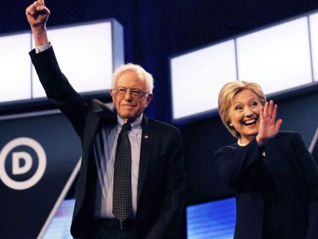 Sanders, Clintonová