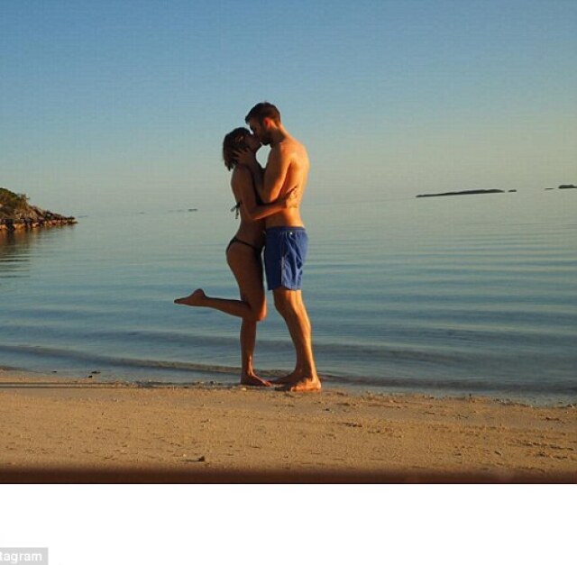 Taylot Swift (26) a Calvin Harris (32)