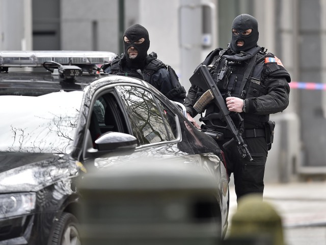 Brusel, útok, policajti
