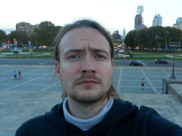 Michal Macháček, autor biografie Gustáva Husáka.