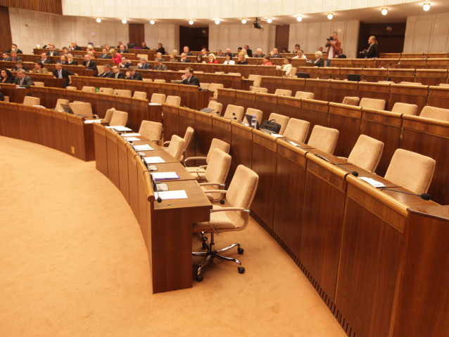 parlament, hodina otazok,