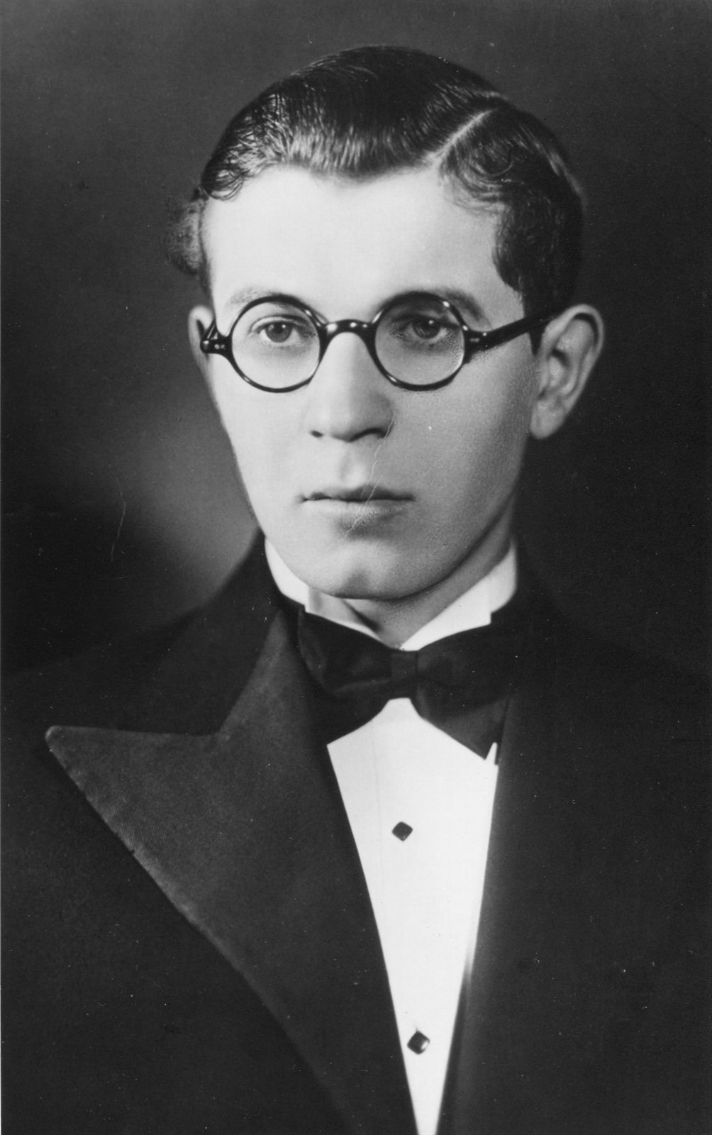 Maturant Augustín Husák.