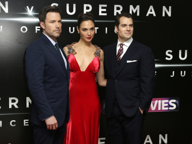 Ben Affleck, Gal Gadot a Henry Cavill