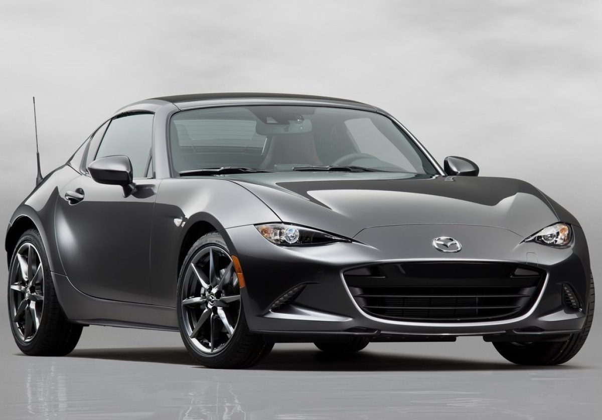 Mazda-MX-5 RF 2017 1024x768 wallpaper 02