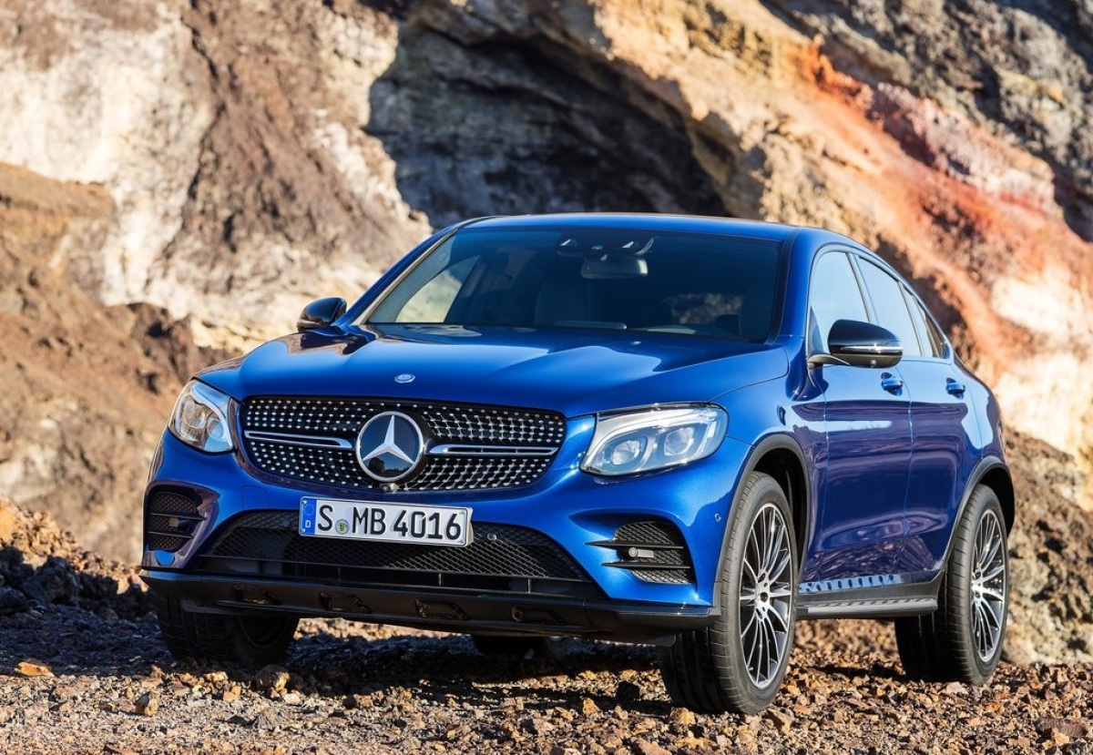 Mercedes-Benz-GLC Coupe 2017 1024x768 wallpaper 02