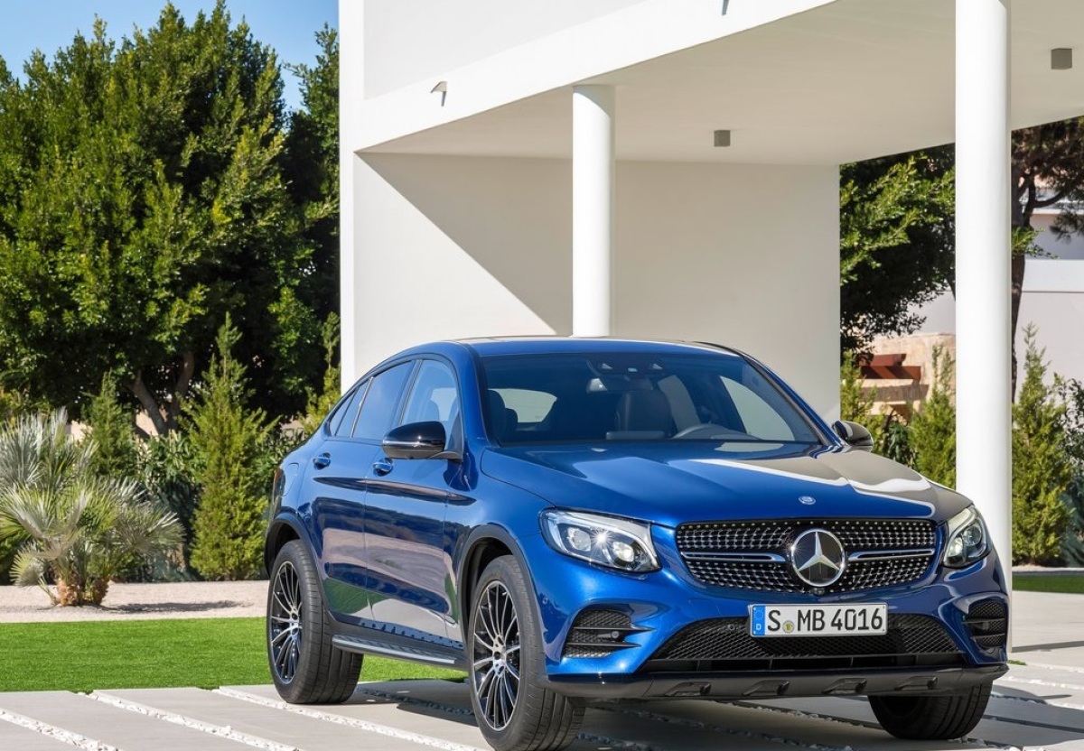 Mercedes-Benz-GLC Coupe 2017 1024x768 wallpaper 04