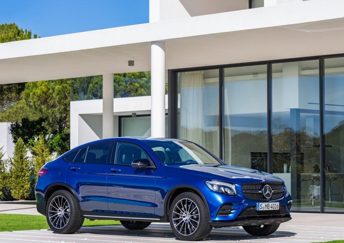 Mercedes-Benz-GLC Coupe 2017 1024x768 wallpaper 05