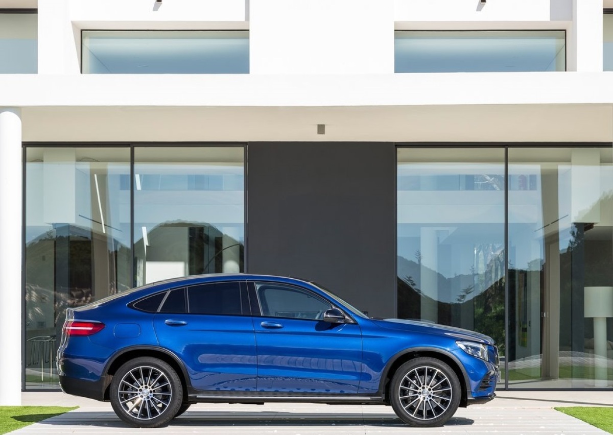 Mercedes-Benz-GLC Coupe 2017 1024x768 wallpaper 11