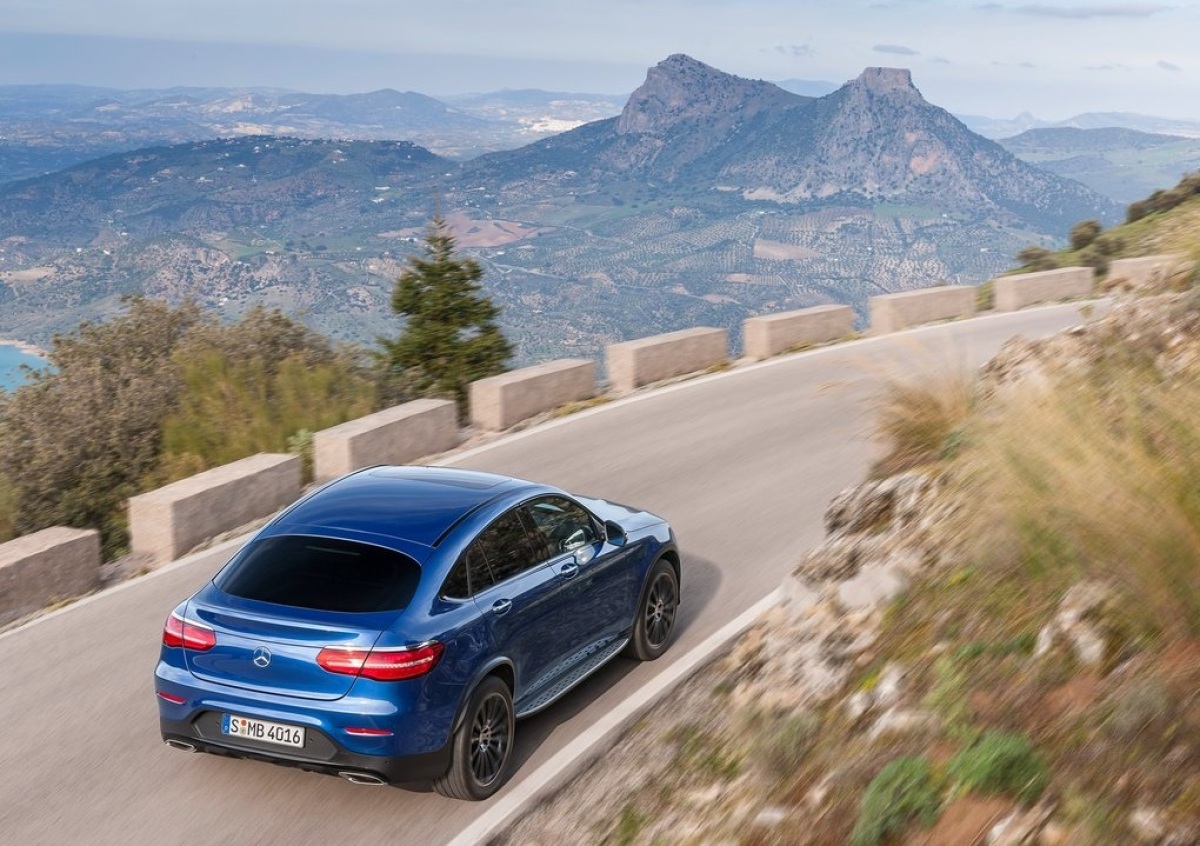 Mercedes-Benz-GLC Coupe 2017 1024x768 wallpaper 18