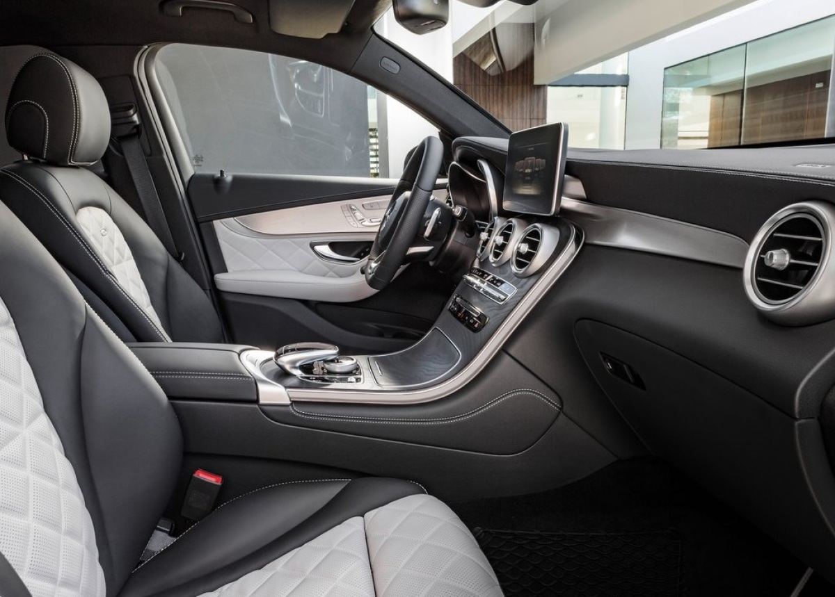 Mercedes-Benz-GLC Coupe 2017 1024x768 wallpaper 23