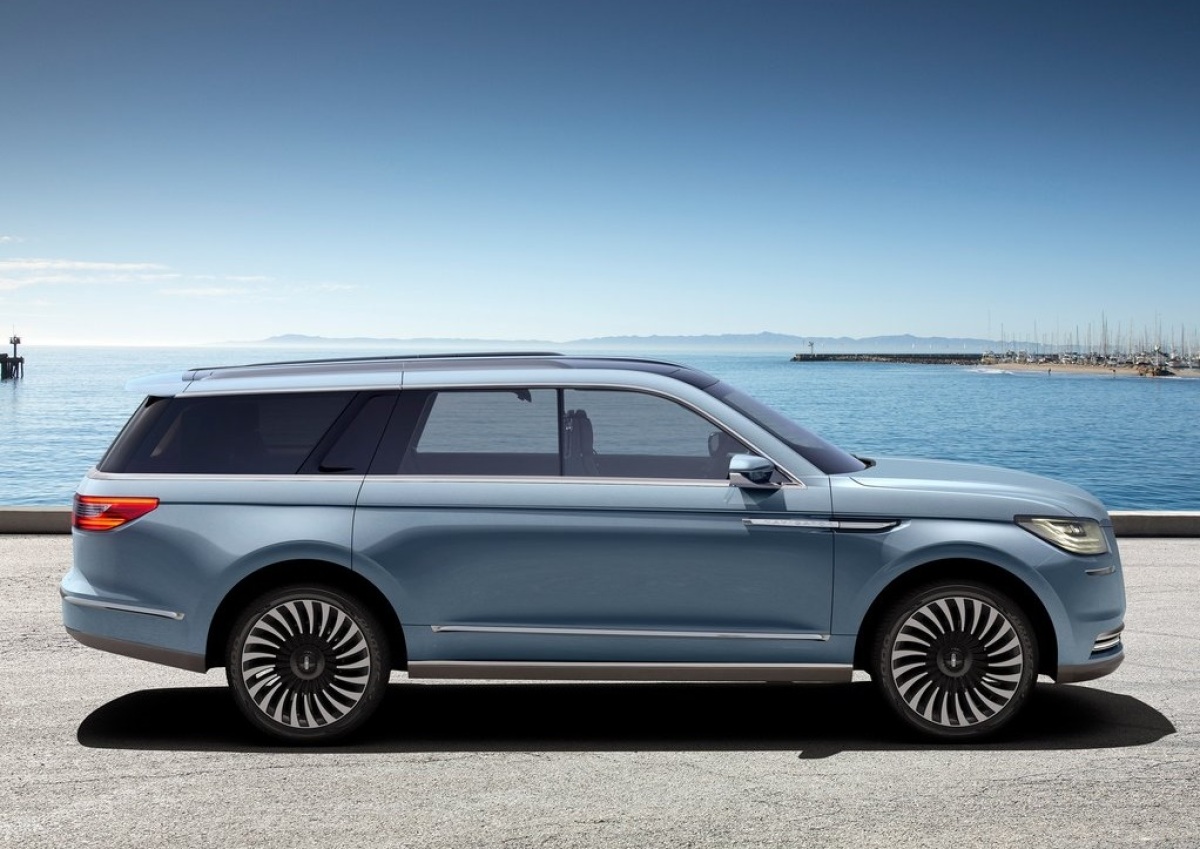 Lincoln-Navigator Concept 2016 1024x768 wallpaper 02