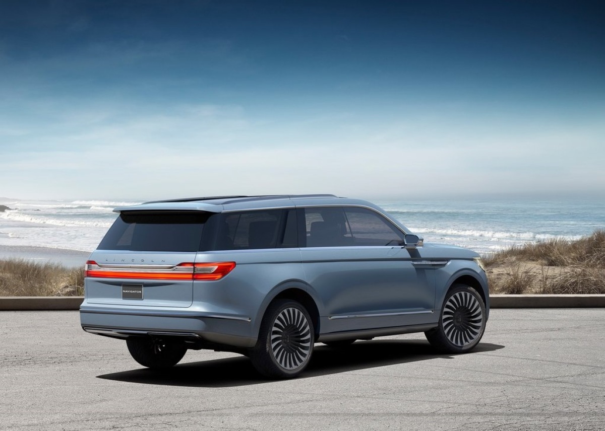 Lincoln-Navigator Concept 2016 1024x768 wallpaper 03