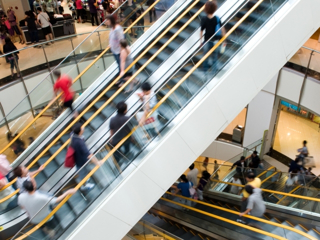 schody, nákupy, nákupné centrum, shopping centre, obchodný dom, obchod, eskalátor