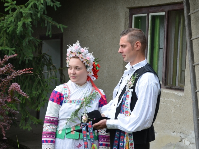 nevesta, kroj, svadba, nitra