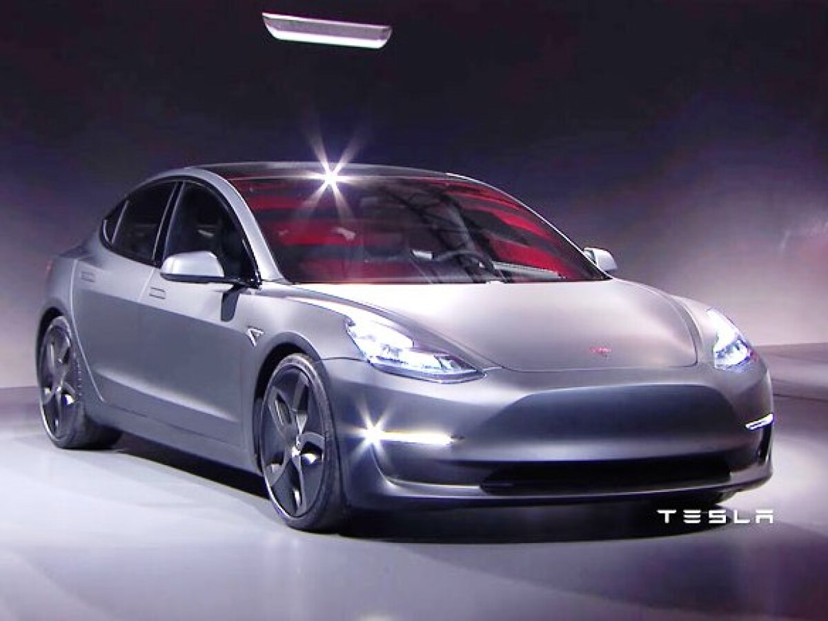 Tesla Model 3 - 2017