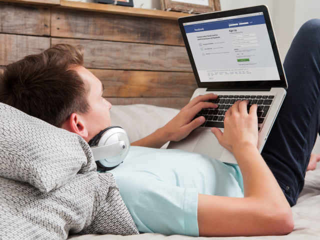 Facebook, notebook