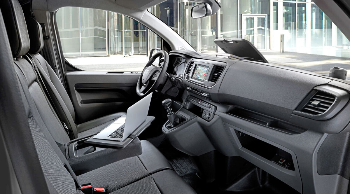 Peugeot Expert - 2016