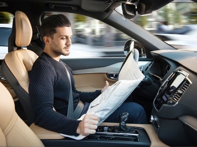 Volvo - autonómne riadenie