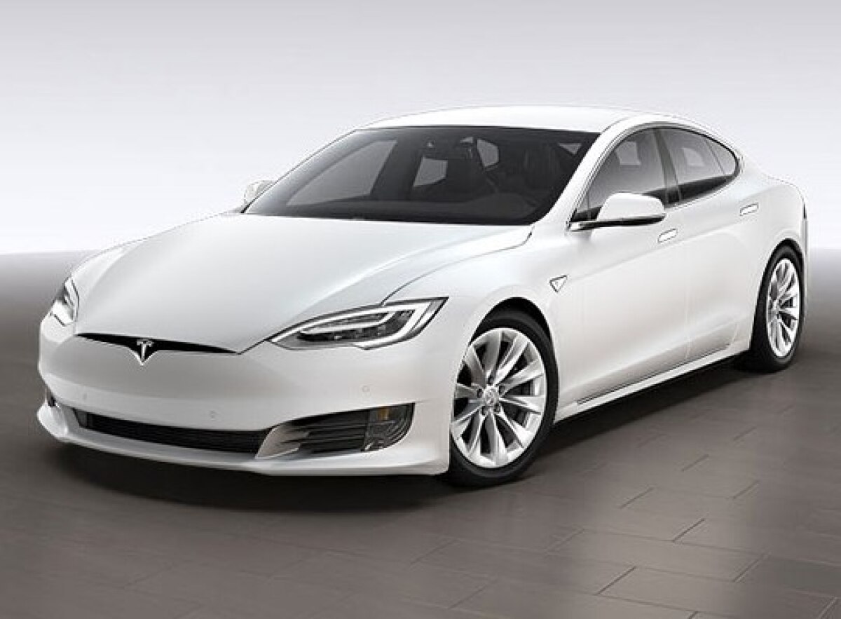 Tesla Model S - 2016