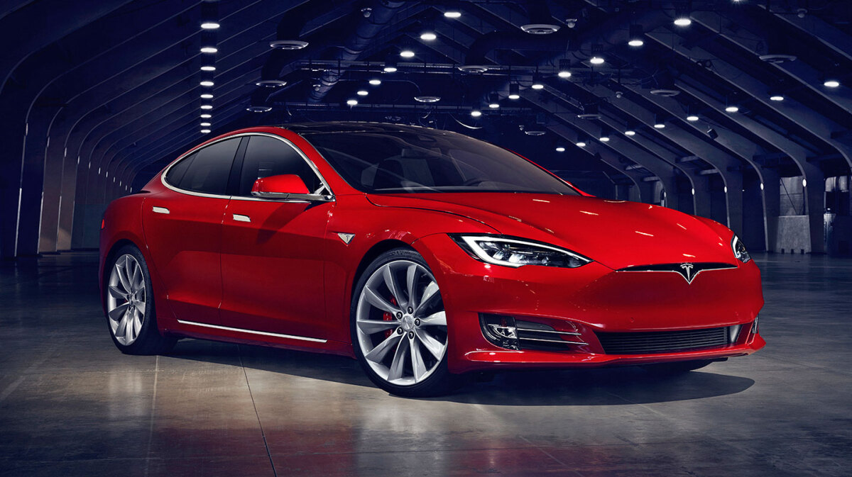 Tesla Model S - 2016