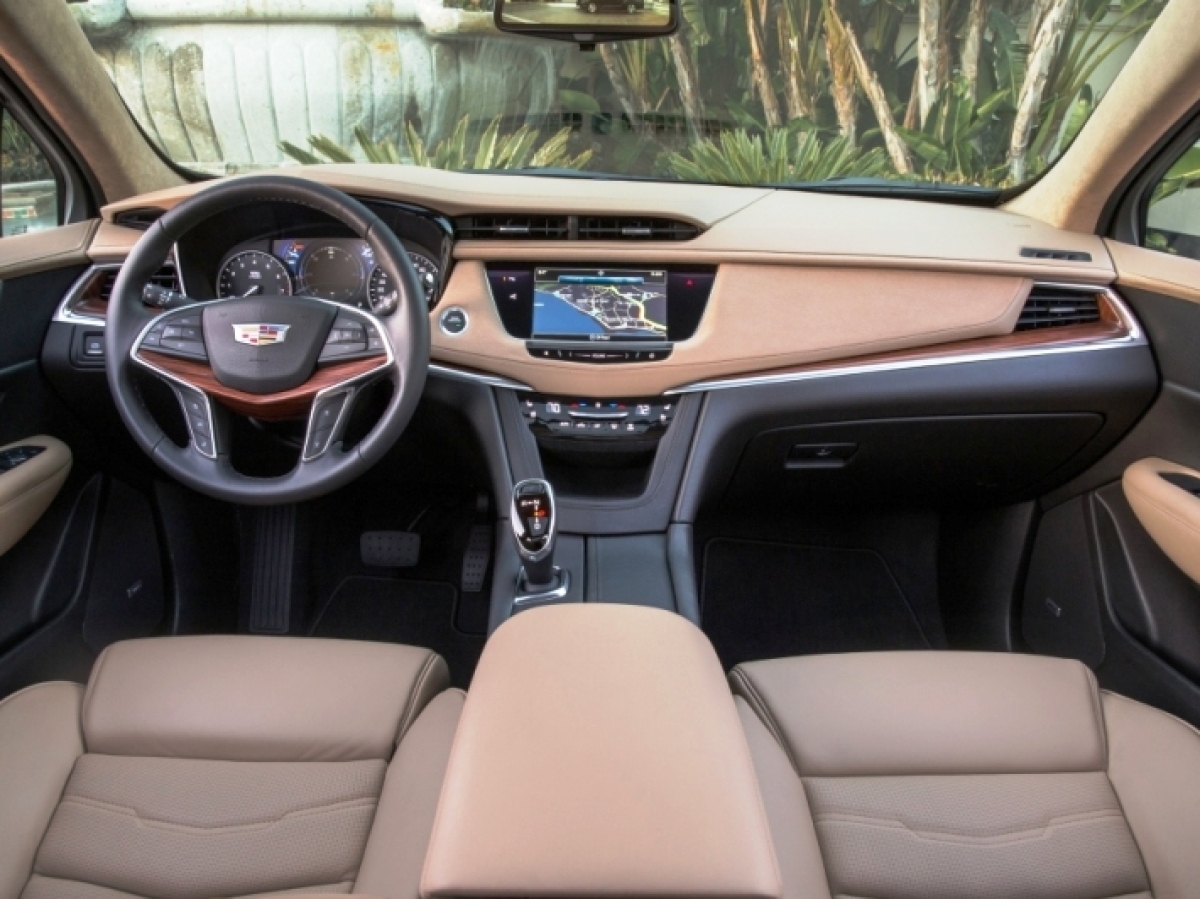 Cadillac XT5 - 2016