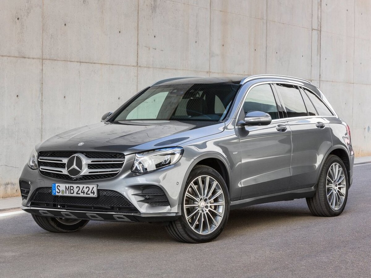 Mercedes-Benz GLC - 2016