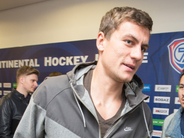 Andrej Šťastný