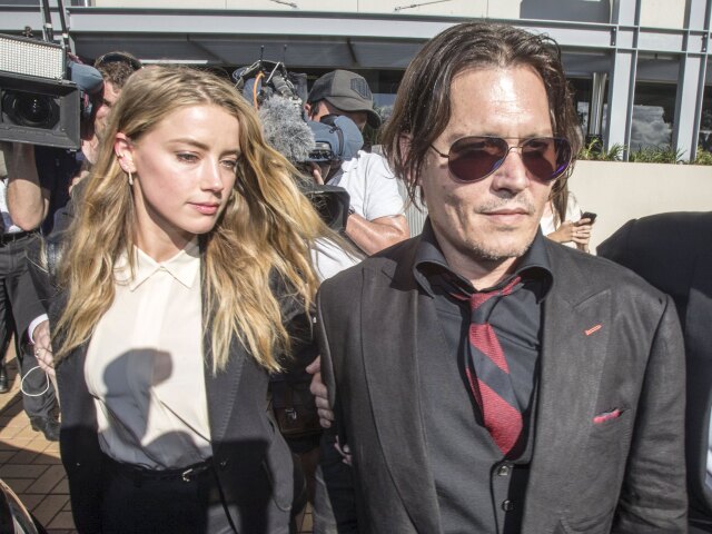 Johnny Depp a jeho manželka Amber Heard