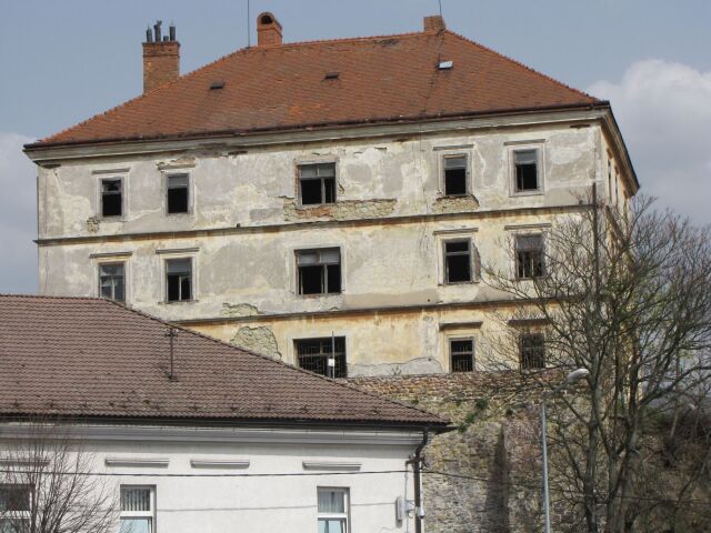 kastiel, Zarnovica