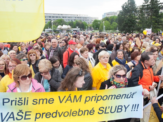 protest učiteľov