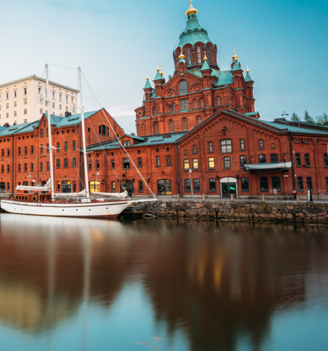 Fínsko, Helsinki, katedrála Uspenski, NEST1 NEPOUZI
