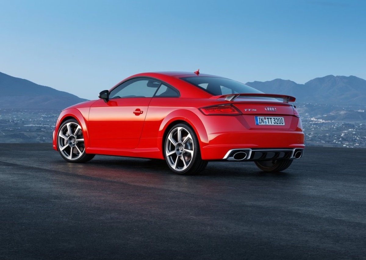 Audi-TT RS Coupe-2017-1024-0c