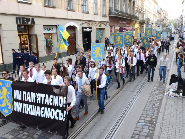 ukrajina, Ľvov, pochod,