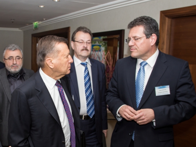 Viktor Zubkov, Maroš Šefčovič, Gazprom