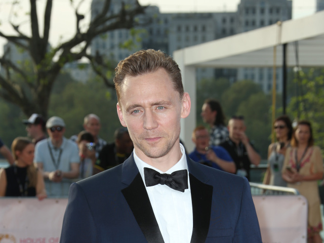 Tom Hiddleston