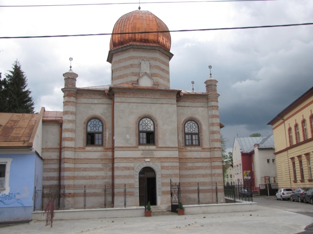 Brezno, synagóga