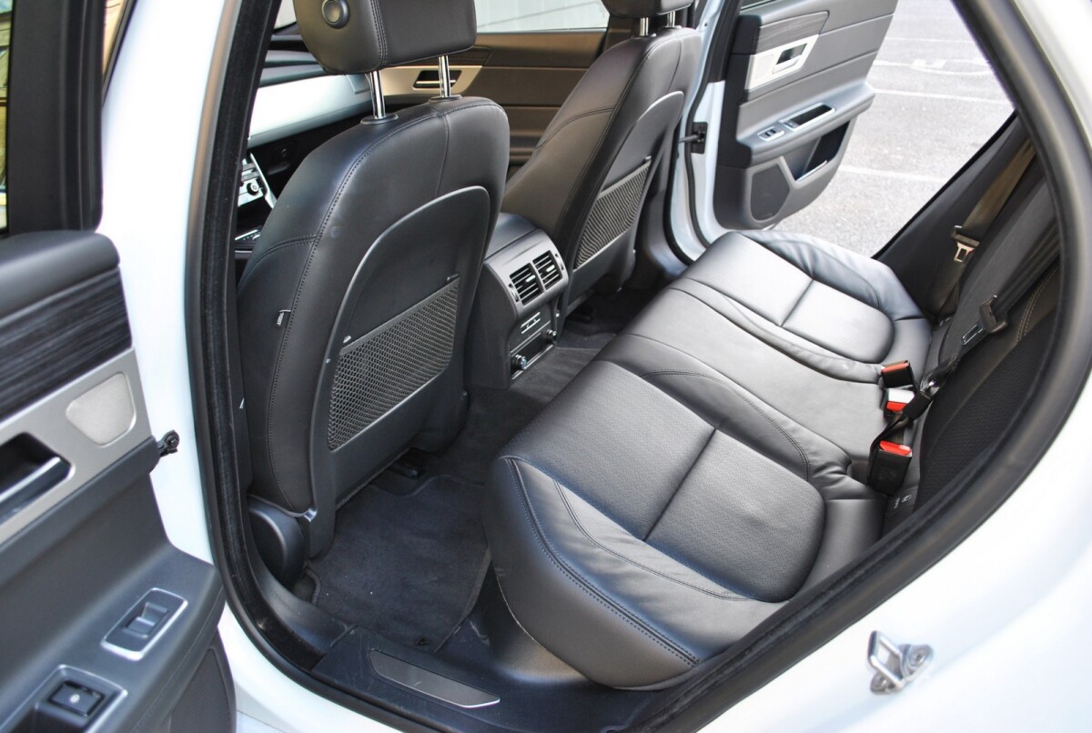 Jaguar XF 20d