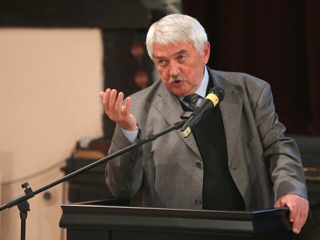 Dušan Kováč