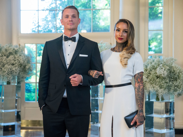 Joel Kinnaman a jeho manželka Cleo Wattenstrom