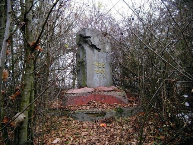 pamätní, štrajk robotníkov, Červená skala, Fiľakovo