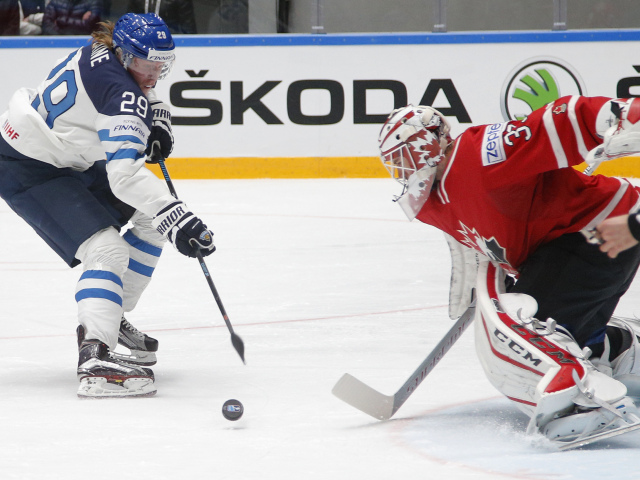 Patrik Laine, Cam Talbot