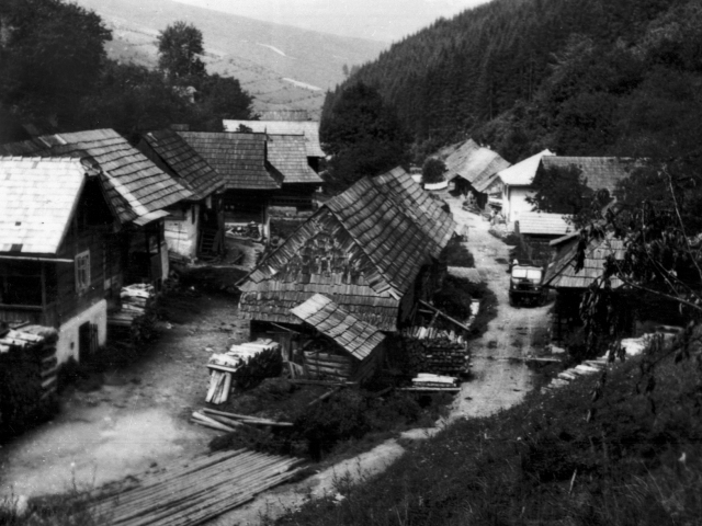 archív Múzea SNP, cierny balog, vojna
