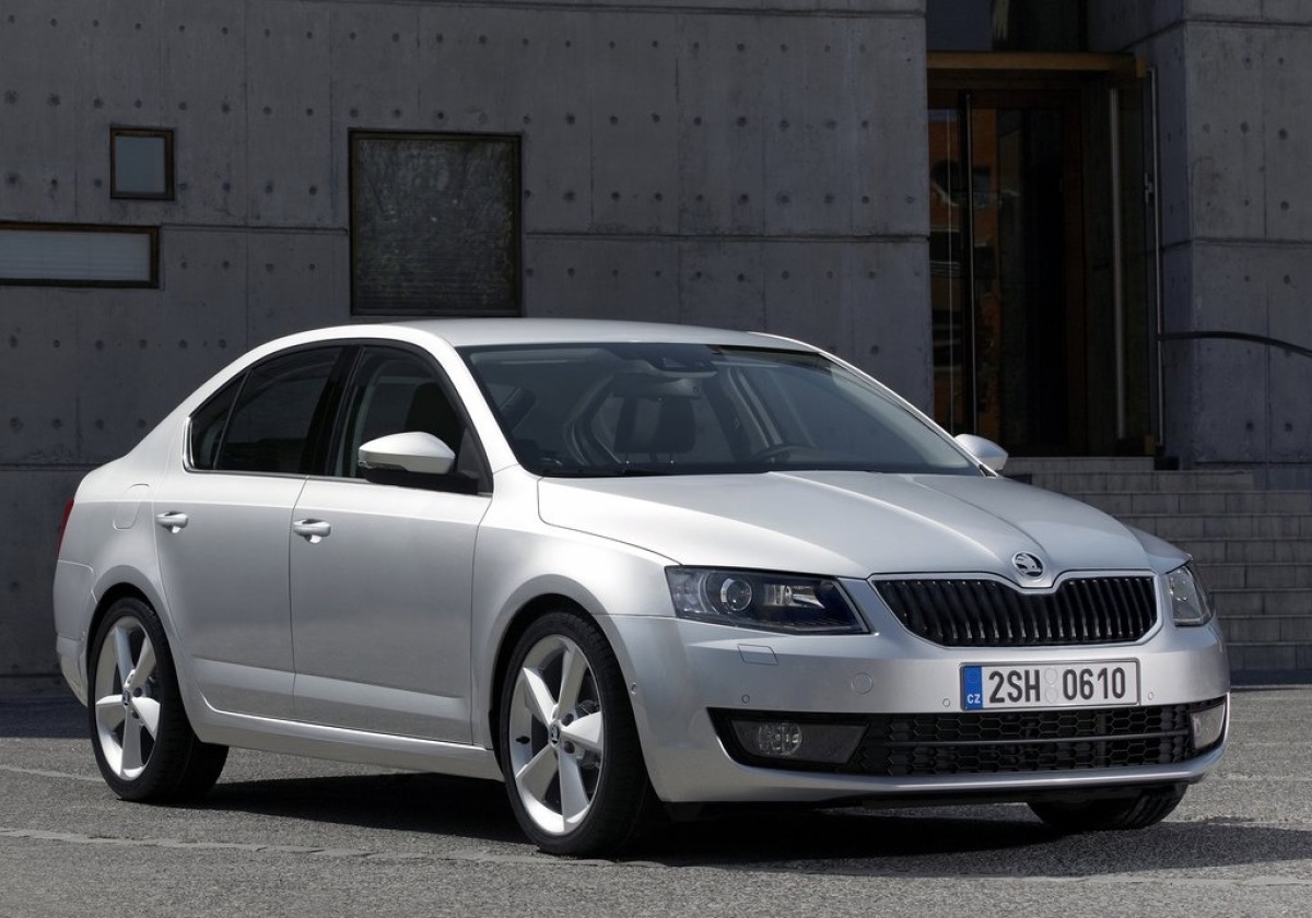 Skoda-Octavia-2013-1024-05