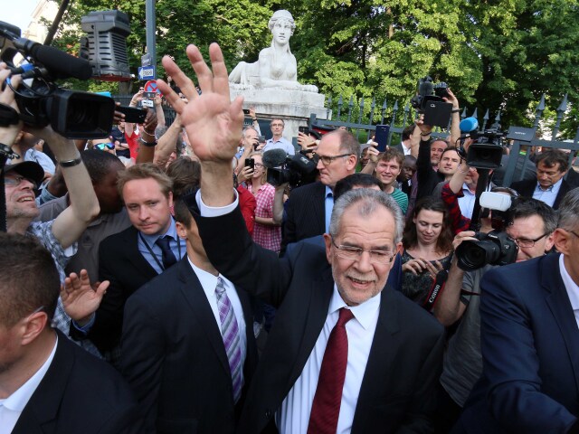 Alexander Van der Bellen