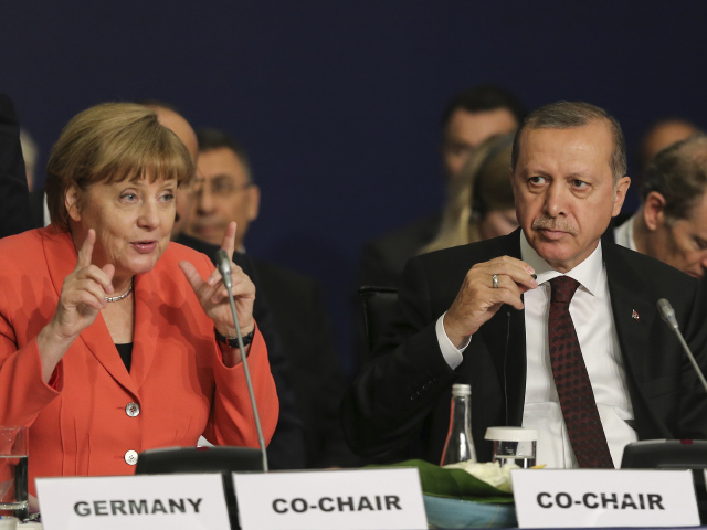 Merkelová, Erdogan