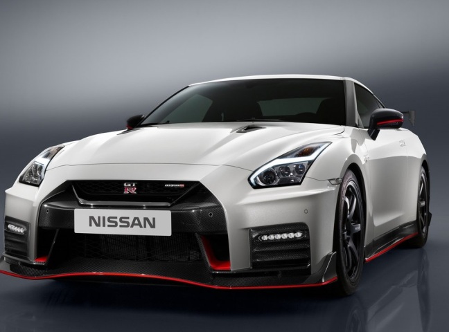 Nissan-GT-R Nismo-2017-1024-01
