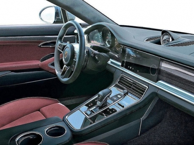 Porsche Panamera - 2017
